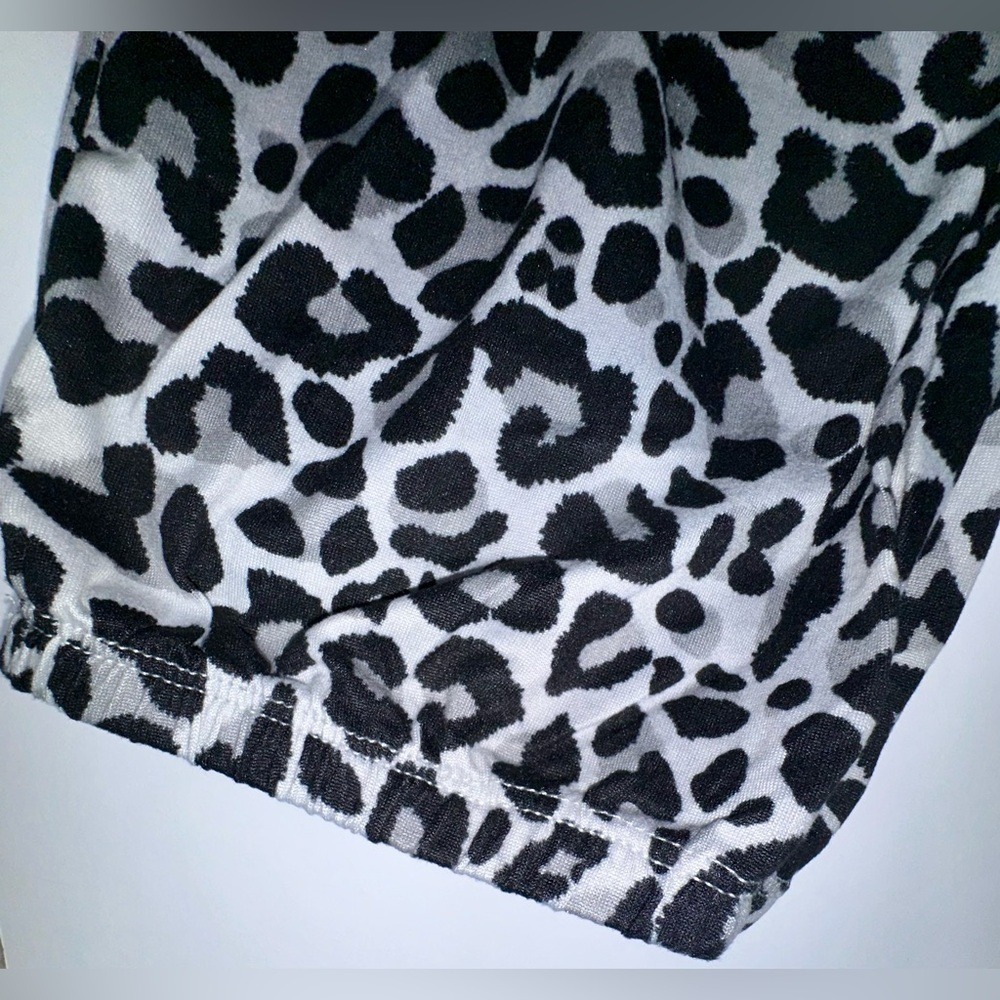 Christian Siriano Pajama Set Super Soft Leopard‎ Pants Lounge Joggers L NWT - Picture 5 of 8
